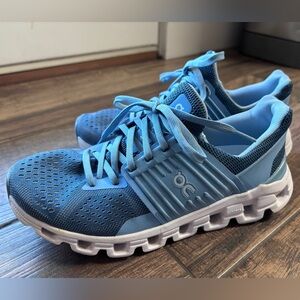On Running Cloudswift Women's Running Sneakers